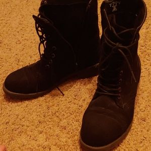 Lace up boots